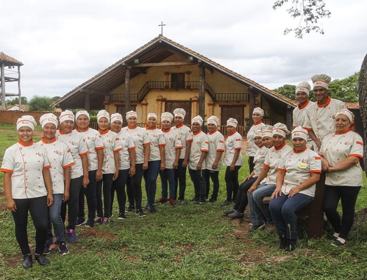 Santa Ana de Velasco cuenta con una Escuela de Gastronomía