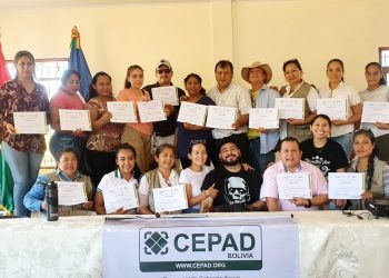 Prestadores de servicios turísticos de Roboré se capacitaron en creación de contenido digital para redes sociales