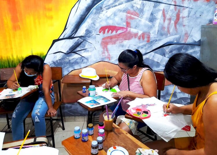 CEPAD promueve la innovación en el trabajo artesanal de Roboré