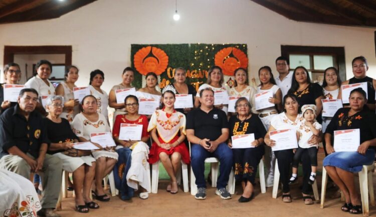 Concluyen con éxito talleres formativos al sector artesanal en la chiquitania