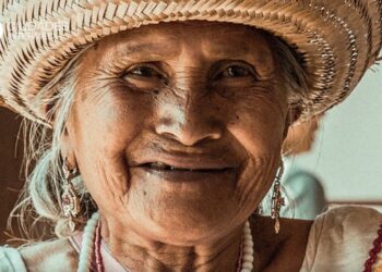 El Turismo y la Autonomía Económica de la Mujer en Bolivia