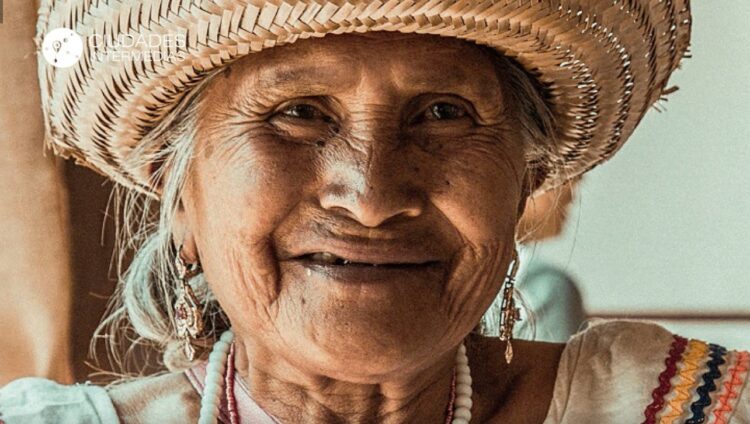 El Turismo y la Autonomía Económica de la Mujer en Bolivia