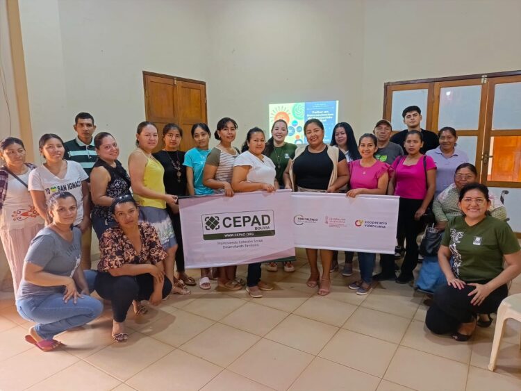 San Ignacio capacita artesanos en promoción digital y turismo