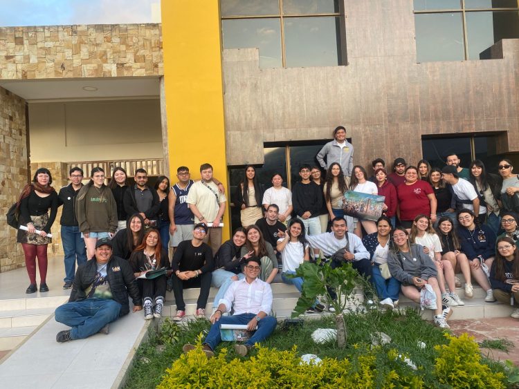 Universidades católicas de Bolivia y Chile visitan la Ruta Histórica y Turística Fundación de Santa Cruz de la Sierra en San José de Chiquitos