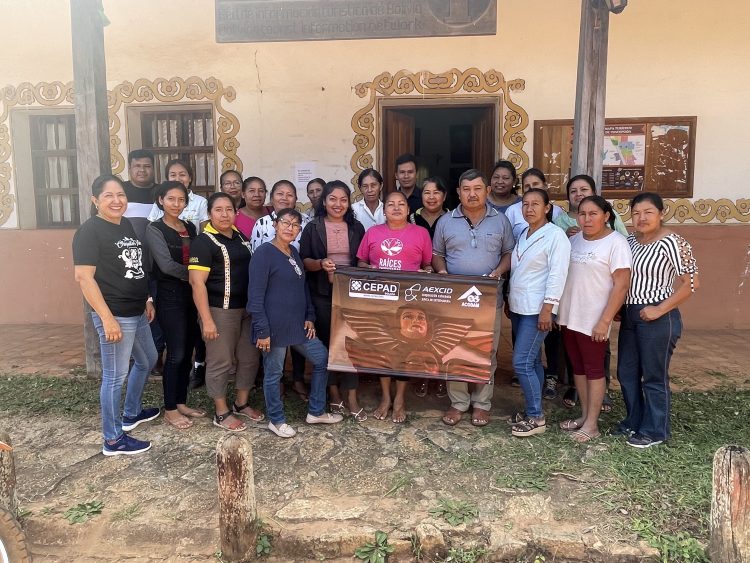 Concepción impulsa el conocimiento del cliente y la organización de ventas artesanales