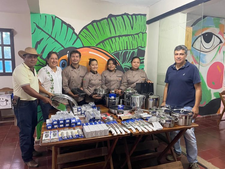 Donación impulsa la formación gastronómica en la Escuela Taller de la Chiquitania