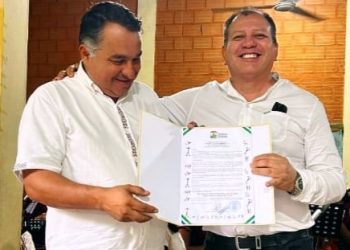 Gobierno Autónomo Municipal de Roboré otorga reconocimiento a Director de CEPAD