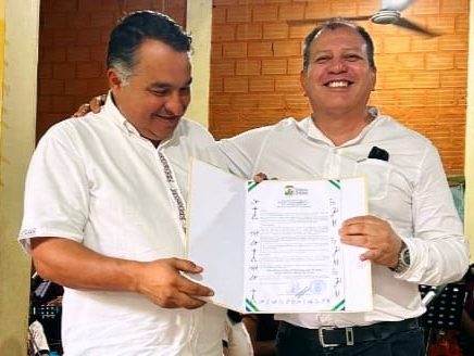 Gobierno Autónomo Municipal de Roboré otorga reconocimiento a Director de CEPAD