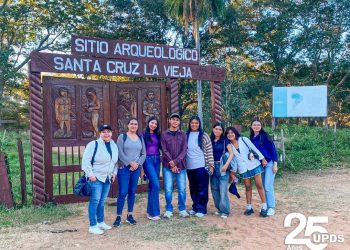 Museo Santa Cruz la Vieja recibe visita de la Universidad Domingo Savio
